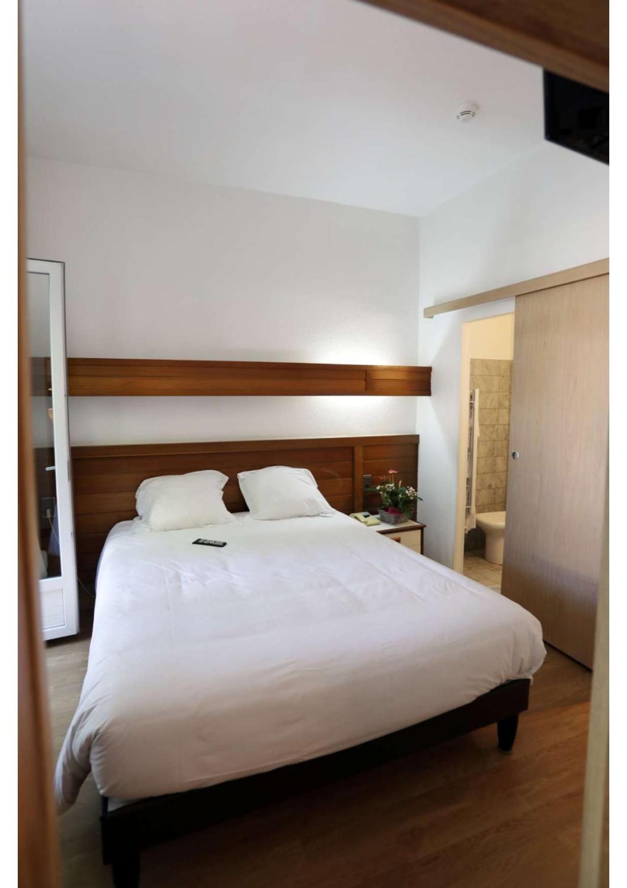 Hôtel Belleville Lamalou-les-Bains Esterno foto